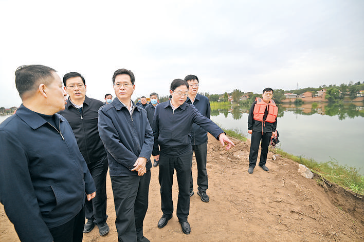 市水务局专栏 工作动态     10月10日,省委副书记,省长蓝佛安深入运城