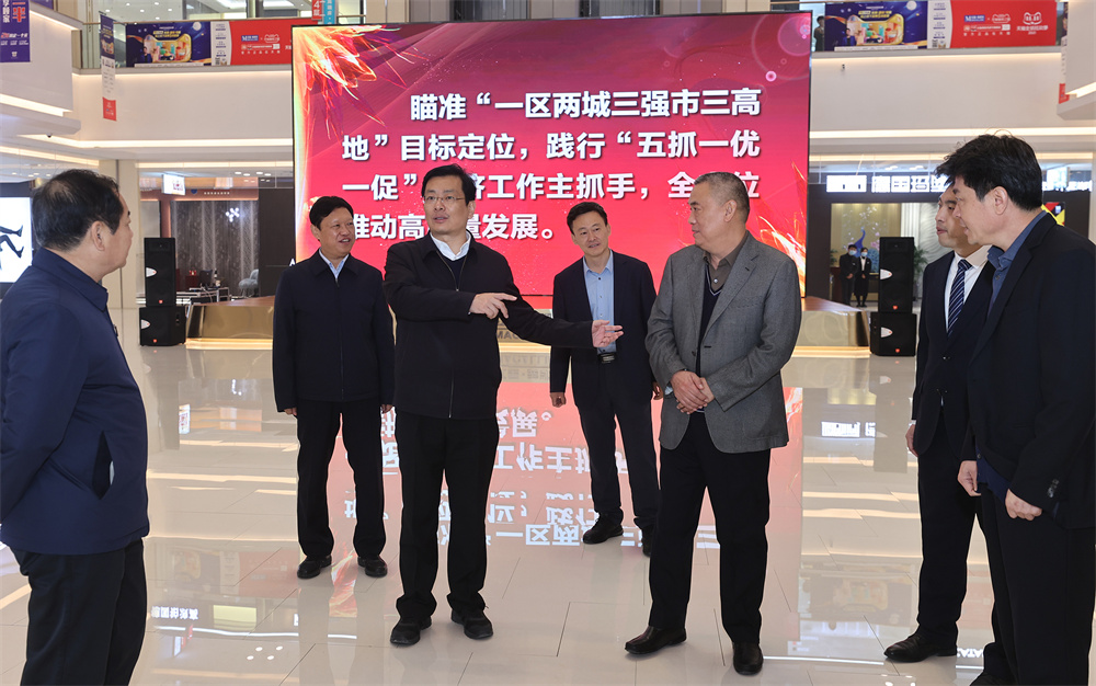 丁小強帶隊開展全市2021年第三季度項目拉練檢查
