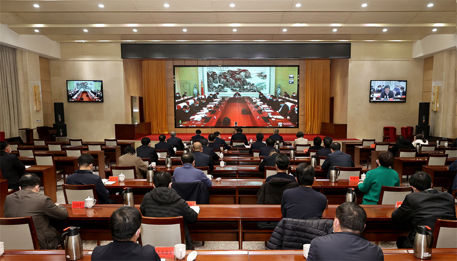 丁小強：毫不松懈落實落細疫情防控措施